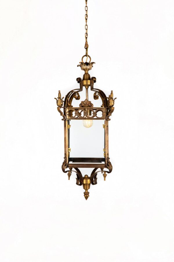 Ref. 271 - Lantern Shiam (30x77)