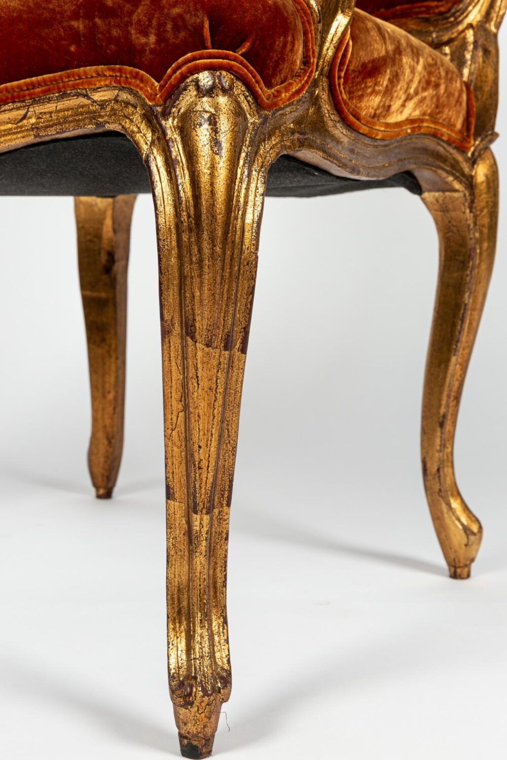 Ref. 2156 - Armchair Abby - Orange Sanquinello - Silk velvet - Image 3