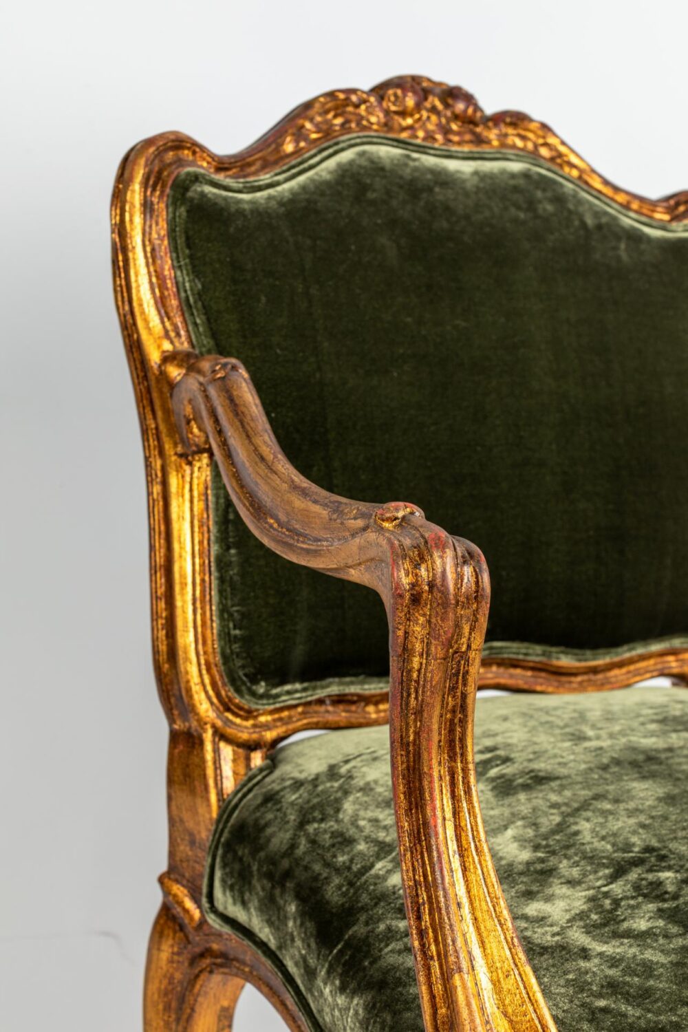 Ref. 2210 - Armchair Abby - Green - Silk velvet - Image 2