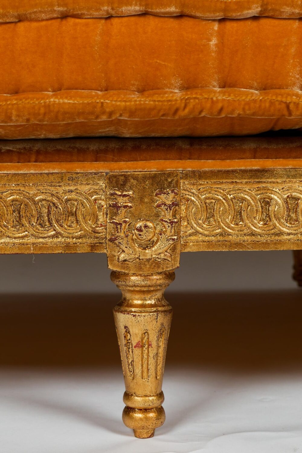 Ref. 2354 - Daybed Adrienne - Velours de soie - Doré – Image 5