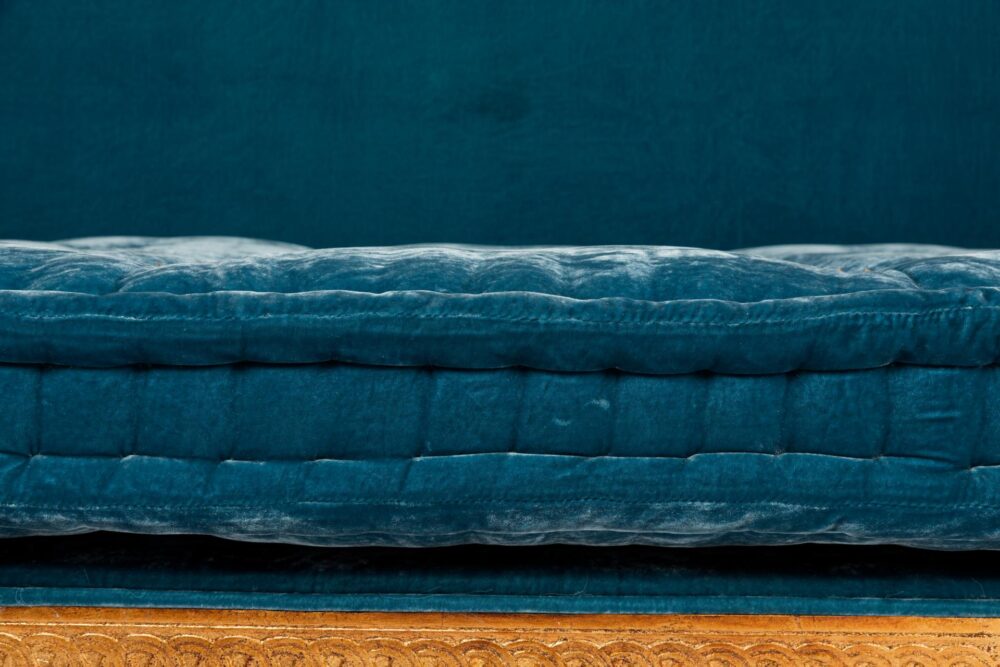 Ref. 2355- Daybed Adrienne - Velours en soie - Bleu – Image 5