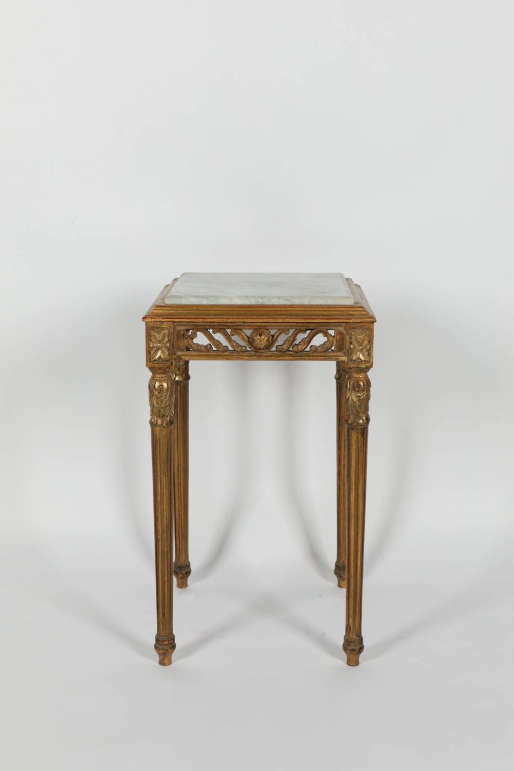 Ref. 2375 - Square table Mathis