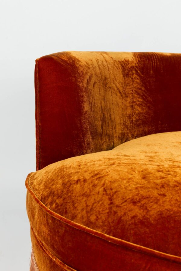 Ref. 2200 - Round Sofa - Orange - Image 5