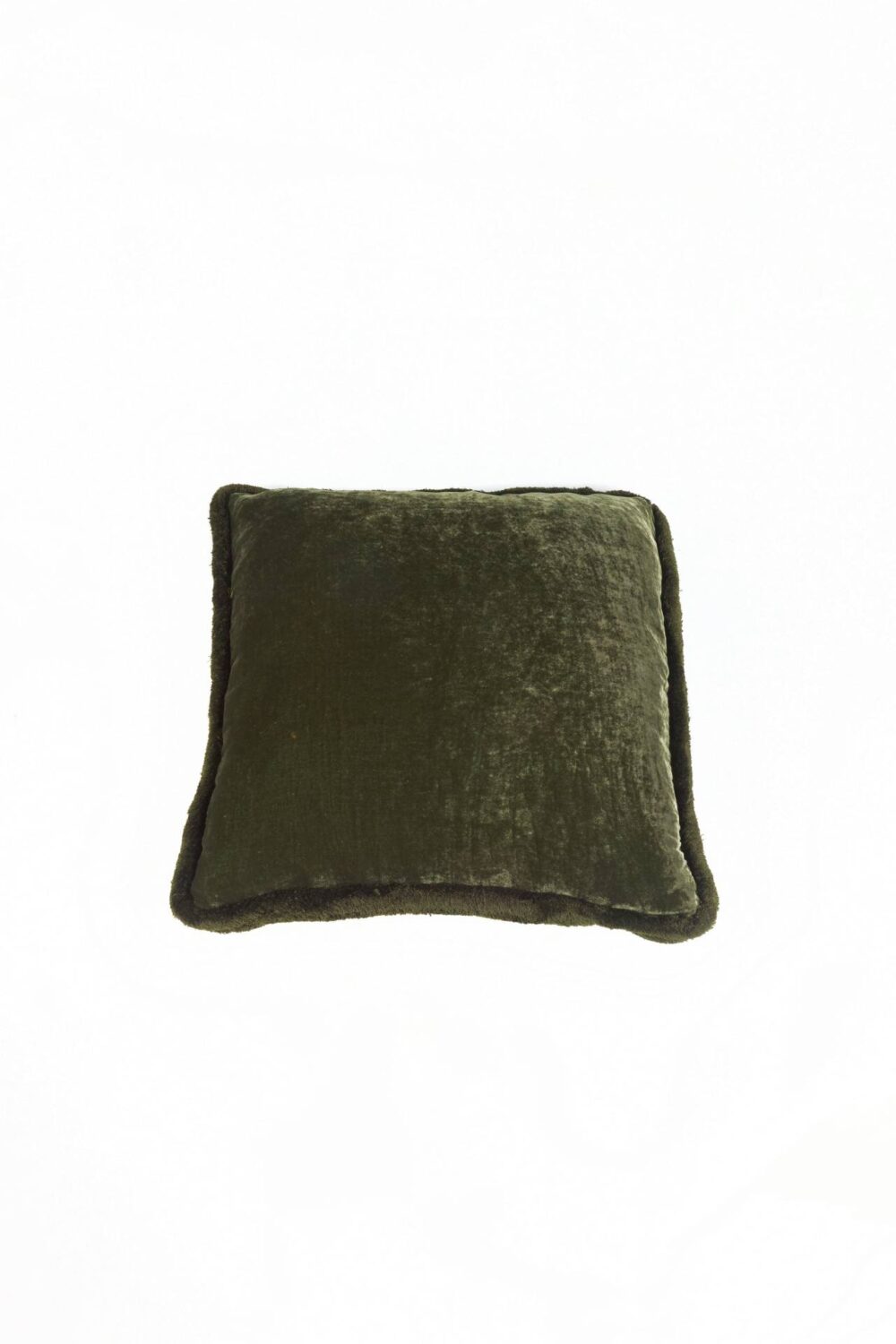 Ref. 2390 - Coussin Fringe Silk Velours de Soie Vert Mao Mao 50 x 50 cm